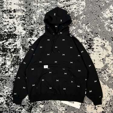 新品 WTAPS CROSS BONES HOODY size2 M WTAPS Men's Cross Bones Hoody in Black WTAPS