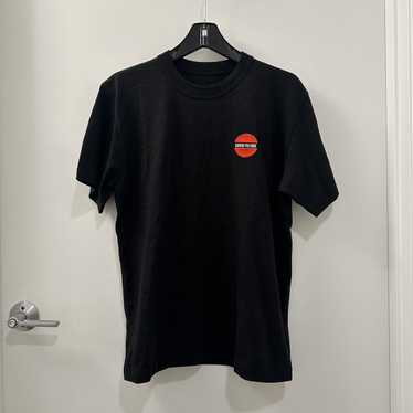 sacai Tシャツ　A MAGAZINE サカイが「A Magazine」との限定Tシャツを発売、マガジンカバー