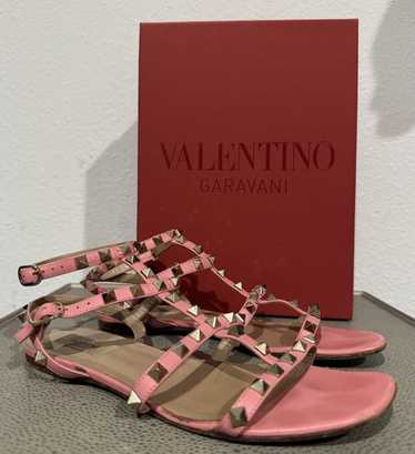 ♦VALENTINO♦ROCKSTUD サンダル☆正規品・安全発送☆ Valentino Garavani Rockstud Slip-On Sandals Pink Red