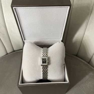 美品✨GUCCI 腕時計　スクエア　Gロゴ　3600 レディース　シルバー グッチ【3600L】GUCCI 腕時計 Gスクエア レディース