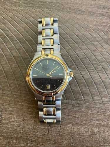 GUCCI　デイト　腕時計　ブラック　9040M Gucci 9040M Watch Silver/Black | Pre-Owned Luxury Watches