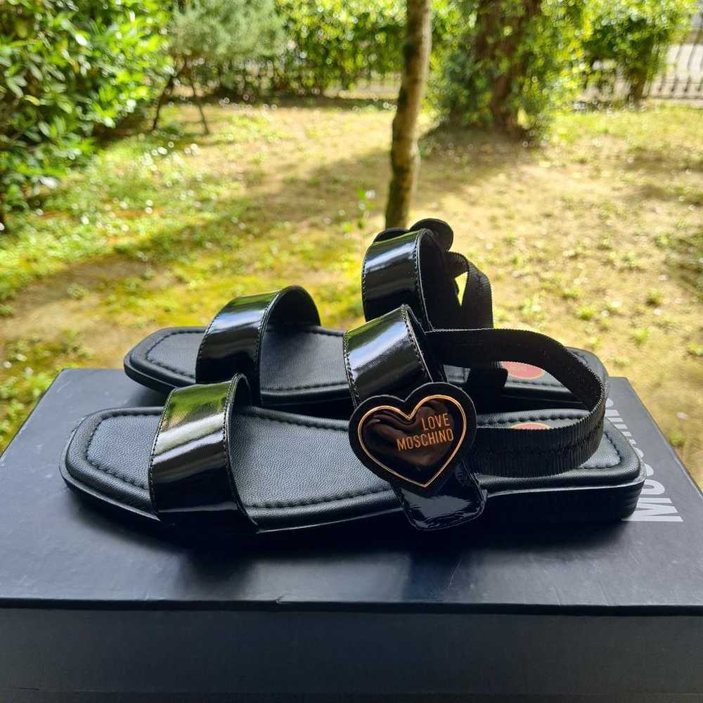サンダル・ミュール Moschino SS24 LEATHER SANDAL (32143796_0224) 0400021211134?wid=900