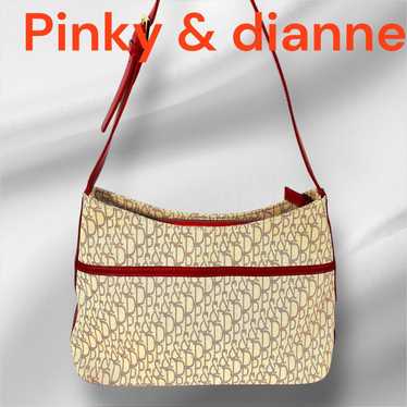 Authentic pinky and dianne - Gem