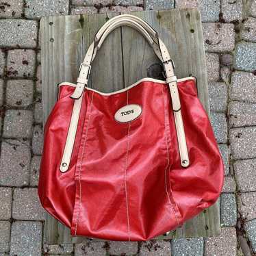 トートバッグ TOD'S FW25 BUZ SACCA PICCOLA (XBWBUZS9200WNT B999) 楽天市場】TOD'S トッズ SACCA Mini T Timeless Tote Bag サッカ