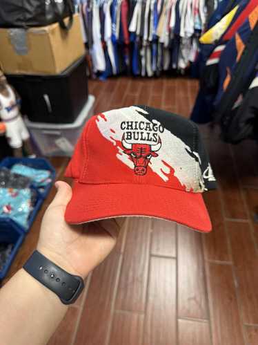 Vintage Chicago Bulls Logo Athletic Splash Snapback