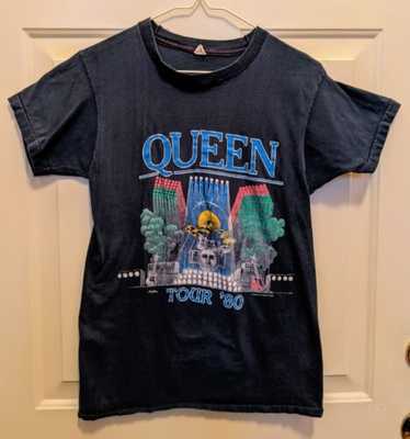 Amazon.com: Queen Official Tour 80 T-Shirt : Clothing, Shoes