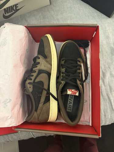 Size 13 - Jordan 1 x Travis Scott Low Mocha