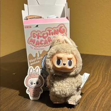 LABUBUラブブ Exciting Macaron Toffee Popmart Labubu Exciting Macaron - Toffee