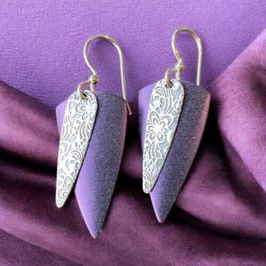 Holly yashi Earrings Purple Dangle Drop Arrow Silv