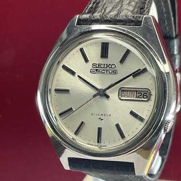 SEIKO 5 ACTUS 7019-8010 自動巻き＆TYPE-Ⅱ セット Seiko Actus 7019-8010 Black Dial Day Date Automatic Mens
