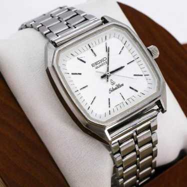 【美品】SEIKO quartz wave clock 80s SEIKO WATCH SILVER WAVE 8229-8000 QUARTZ DAY DATE KANJI