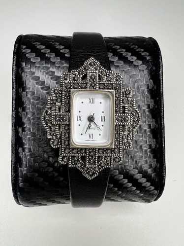 Vintage avon quartz watch - Gem