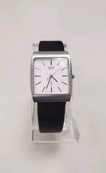 SEIKO QUARTZ スクエア型メンズクオーツ時計 7830-5140 SEIKO QUARTZ スクエア型メンズクオーツ時計 7830-5140