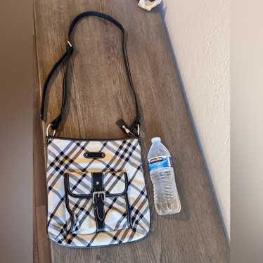 Burberry blue label crossbody - Gem