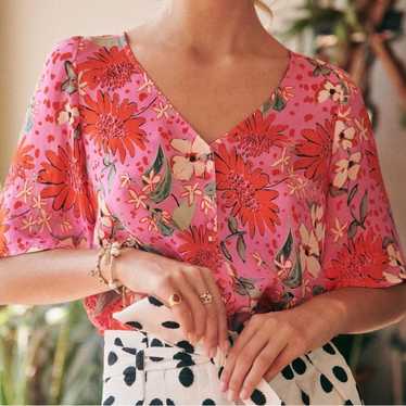 値下げ　SEZANE BLOUSE AMY Sezane Amy blouse in black (size S). I have the white Amy