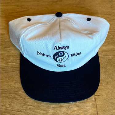 Men’s Vast Surf Brand Embroidered Design Yin Yang 