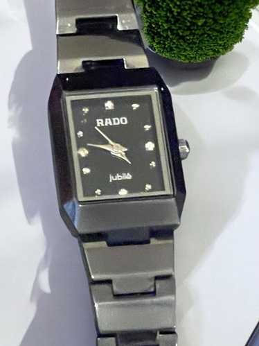 RADO jubile 2P クォーツ レディース腕時計 RADO Jubilee Women's Watch with Diamonds And Sapphire Glass
