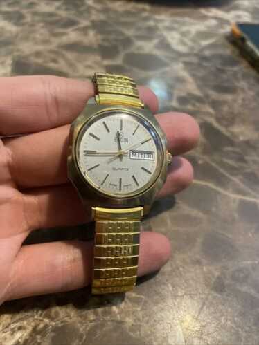 elgin swiss quartz watch