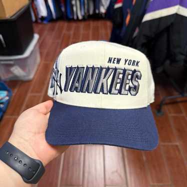 NewYork Yankees 90s USA製 deadstock CAP NewYork Yankees 90s USA製 deadstock CAP VINTAGE New York