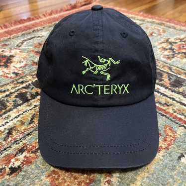 Palace x Arc'teryx ニット帽 - メルカリ