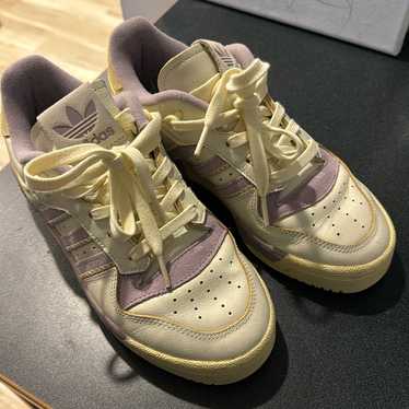 adidas RIVALRY 86 LOW ベージュ US 7 41up1n-nzGL._UY900_.jpg