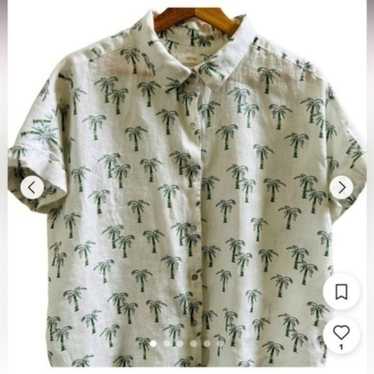 C&C California Women's Green And White Shirt Size 