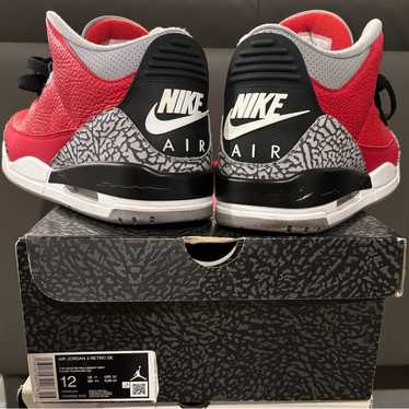 Nike Air Jordan 3 Retro Se Sneakers(Used)