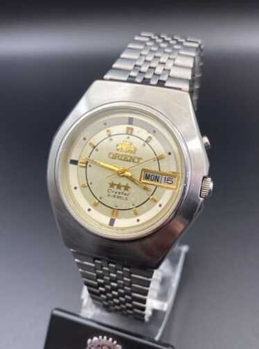 稼働品⭐オリエント/ORIENT1987年製インディアナポリス500クォーツ 楽天市場】ORIENT STAR DYNAMIC T10006オリエント オリエント