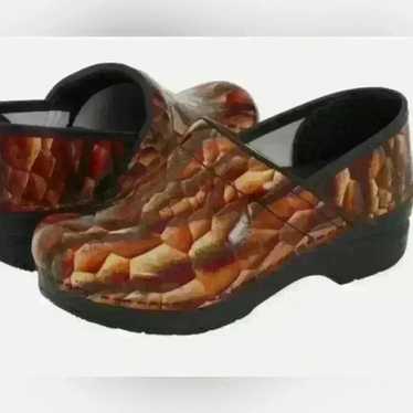 Dansko Professional Nursing Clogs Size 37