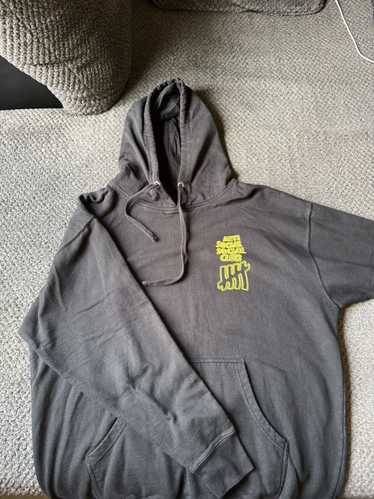 Undefeated x anti social - Gem