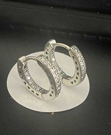 Pandora s925, SPARKLING Pavé Heart Hoop Earrings