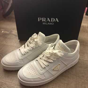 PRADA＊Downtown high-heeled leather sneakers＊送料込 Prada Women's Downtown High-Heeled Leather Black / White Low