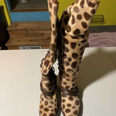 Freebird boots by Steven
