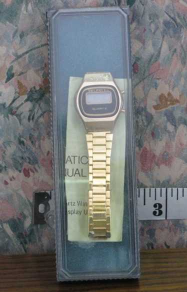 Delphi II LCD Lady's Quartz Digital Wrist Watch -… - image 1
