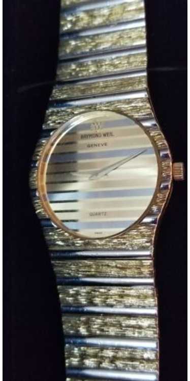 Vintage Raymond Weil Watch - Gem Vintage Raymond Weil Watch - Gem