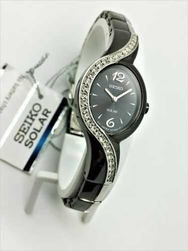 KuSEIKO　SOLAR　ソーラー腕時計　レディース　V115-0BD0 Women's Seiko Solar V115-0BD0 Tank 18mm Gold Tone Quartz
