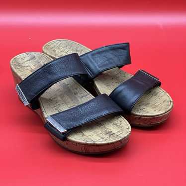 Vionic Pepper Black Leather Adjustable Strap Wedge