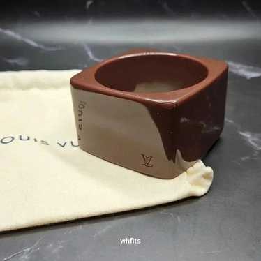 Rare Louis Vuitton Extra Wide Acrylic Brown Bangle