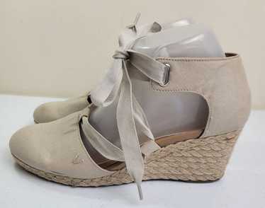 Vionic Kaitlyn Beige Canvas Espadrilles Wedge Ankl
