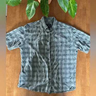 Woolrich Short Sleeve Button Up Size Large