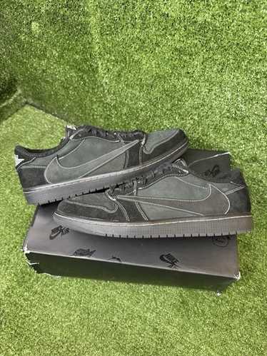 Size 10.5 - Jordan 1 Retro Low OG SP x Travis Scot