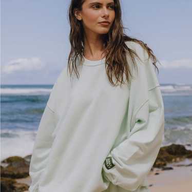 Daily Drills crewneck in Surf