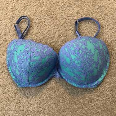 Victoria’s Secret Very Sexy” Push Up Lace Bra