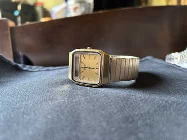 80年代 SEIKO アナデジ セイコーハイブリッド H357-5090 稼働 2025年最新】SEIKO H357の人気アイテム - メルカリ