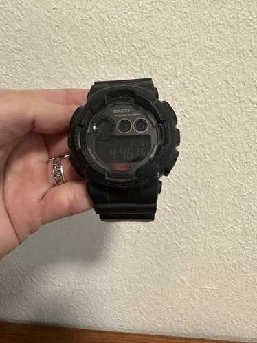 G-SHOCK 3427 ブラック&グリーン G-SHOCK/Gショック】40周年記念モデル DWE-5657RE-1JR