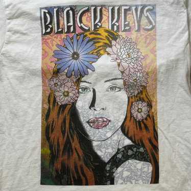 The Black Keys No Rain No Flowers Tour Dates 2025 T-Shirt | eBay