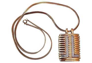 【美品】LANVIN ウール ポンチョ メタルボタン ゆったり シルエット Bill Wall Leather（ビルウォールレザー）N872 ボールチェーン