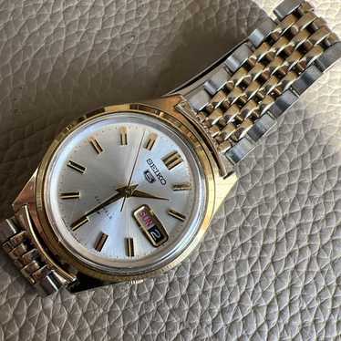 セイコー SEIKO 5 23J 5126-7030 アンティーク自動巻 1968 [Vintage Near MINT] Seiko 5 5126-7030 23j Automatic