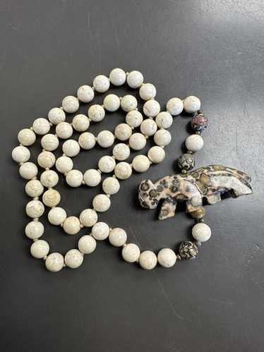 Leopard jasper necklace carved - Gem