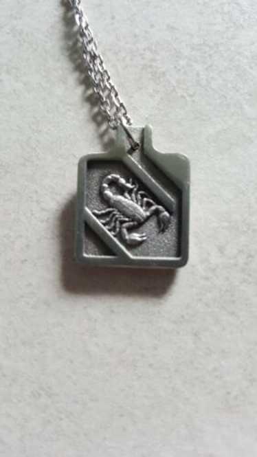 Selangor pewter pendant necklace - Gem
